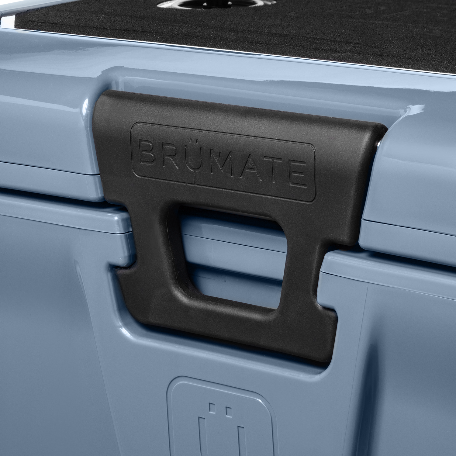 brutank-20qt-g0 BruTank-20-Denim-Latch.png
