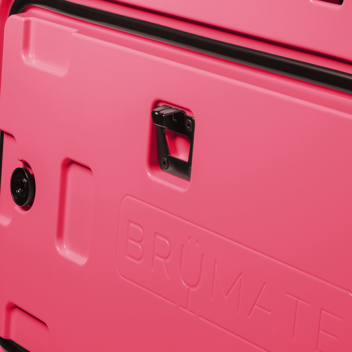 brutank-b7 brutank-55qt-neonpink-bottle-opener.png